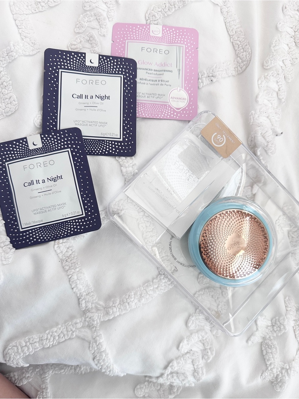 FOREO UFO Facial Device in Blue with Rose Gold Plate and Assorted Masks